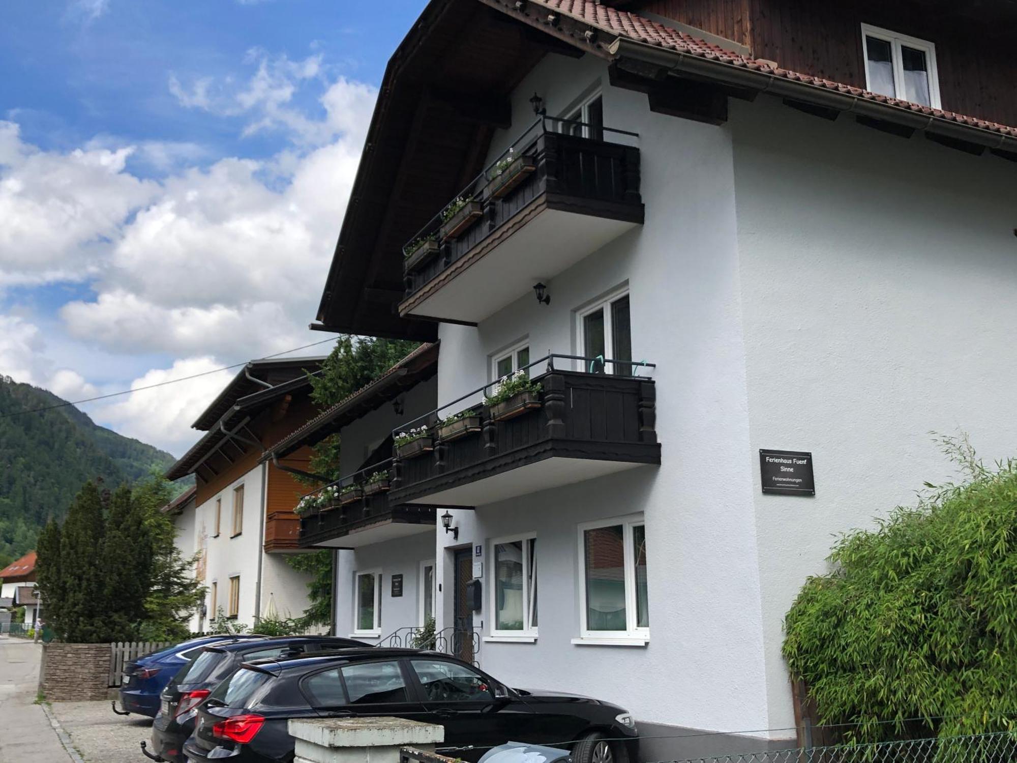 Brettljause Fuenf Sinne Apartment *